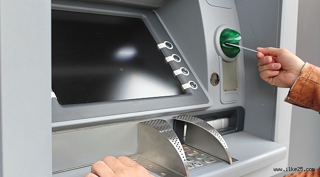 ATM'ler kimlikle para çekme dönemine hazırlanıyor