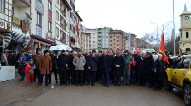 MHP İl Başkanı Karataş, İspir'in Düşman İşgalinden Kurtuluşu kutlamalarına katıldı