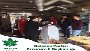Gelecek Partisi Erzurum'da Maske Dağıttı