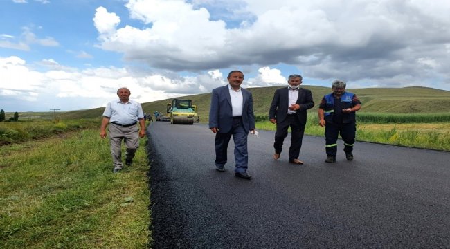 Sıcak asfalt yapımına başlandı