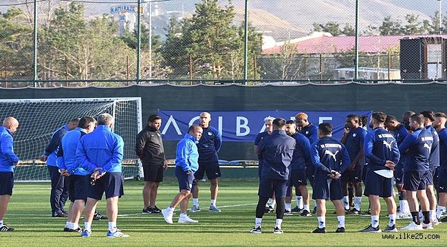 BB Erzurumspor Rizespor maçı hazırlıklarını sürdürüyor