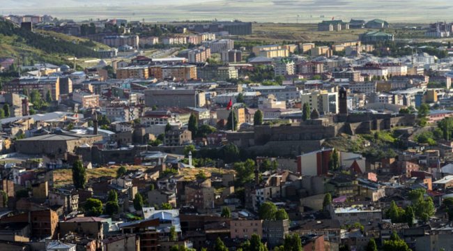 Erzurum Valisi Okay Memiş: Vaka yükselişini durdurduk