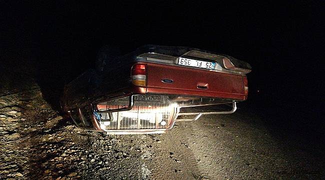 Erzurum'da Trafik Kazası..Kamyonet Ters Döndü!