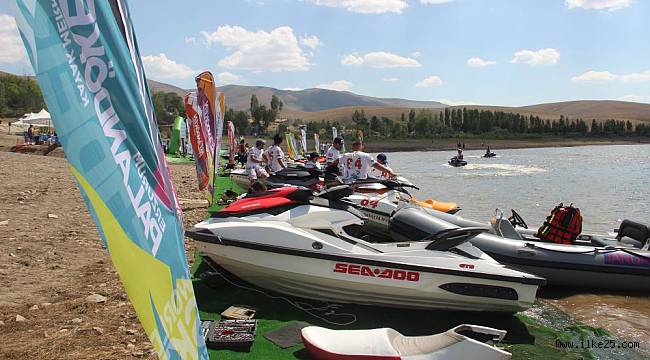 Doğunun başkenti Erzurum'da su sporları adrenalin dolu anlar yaşatıyor