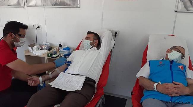 Erzurum Müftülüğünden Kızılay'ın kan bağışı kampanyasına destek