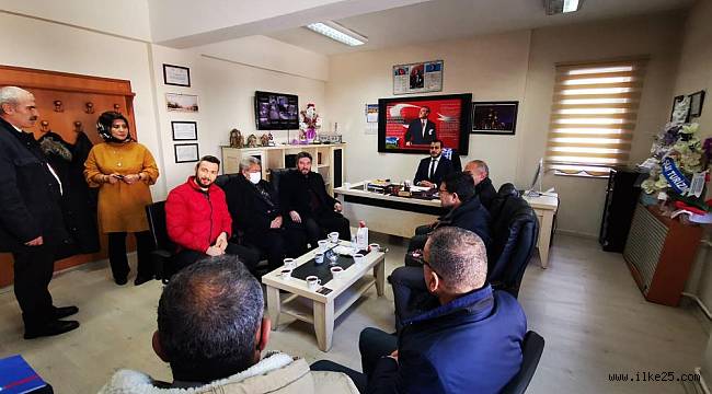 Erzurum'da öğrenciler kavga etti, veliler okul bastı