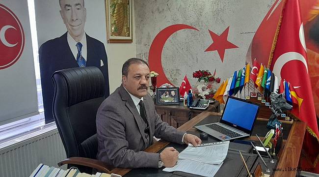 MHP İl Başkanı Naim Karataş, "Bunlar tiyatroya bile hakaret ediyor"
