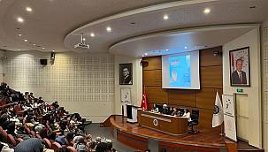 ERZURUM KİTAP AKADEMİSİ MEZUNLARINI VERİYOR