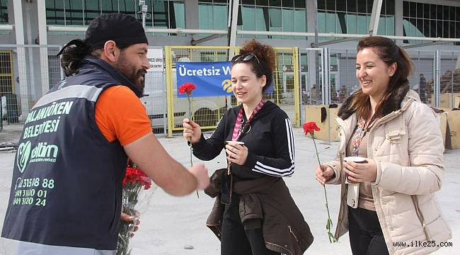 Palandöken ekibi depremzede kadınları ziyaret etti