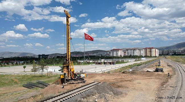 BÜYÜKŞEHİR'DEN TREN YOLU ALT GEÇİTLİ KÖPRÜLÜ KAVŞAK VE BAĞLANTI YOLU