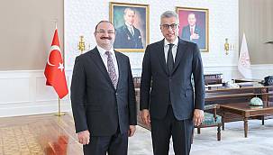 Rektör Hacımüftüoğlu, Sağlık Bakanı Memişoğlu ile Görüştü