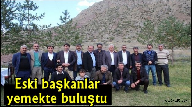 Eski başkanlar yemekte buluştu