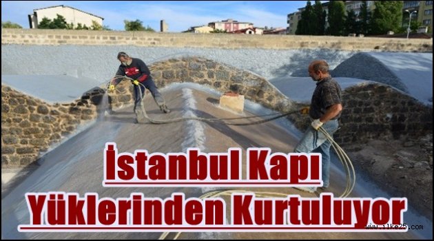 İstanbul Kapı  Yüklerinden Kurtuluyor