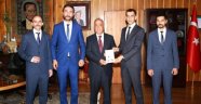 Ülkü Ocakları Erzurum İl Başkanı Genç, Rektör Çomaklı'yı Ziyaret Etti