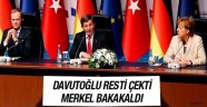 Davutoğlu resti çekti