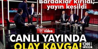 CNN Türk'te Aykut Erdoğdu ile Ayhan Oğan arasında olay kavga